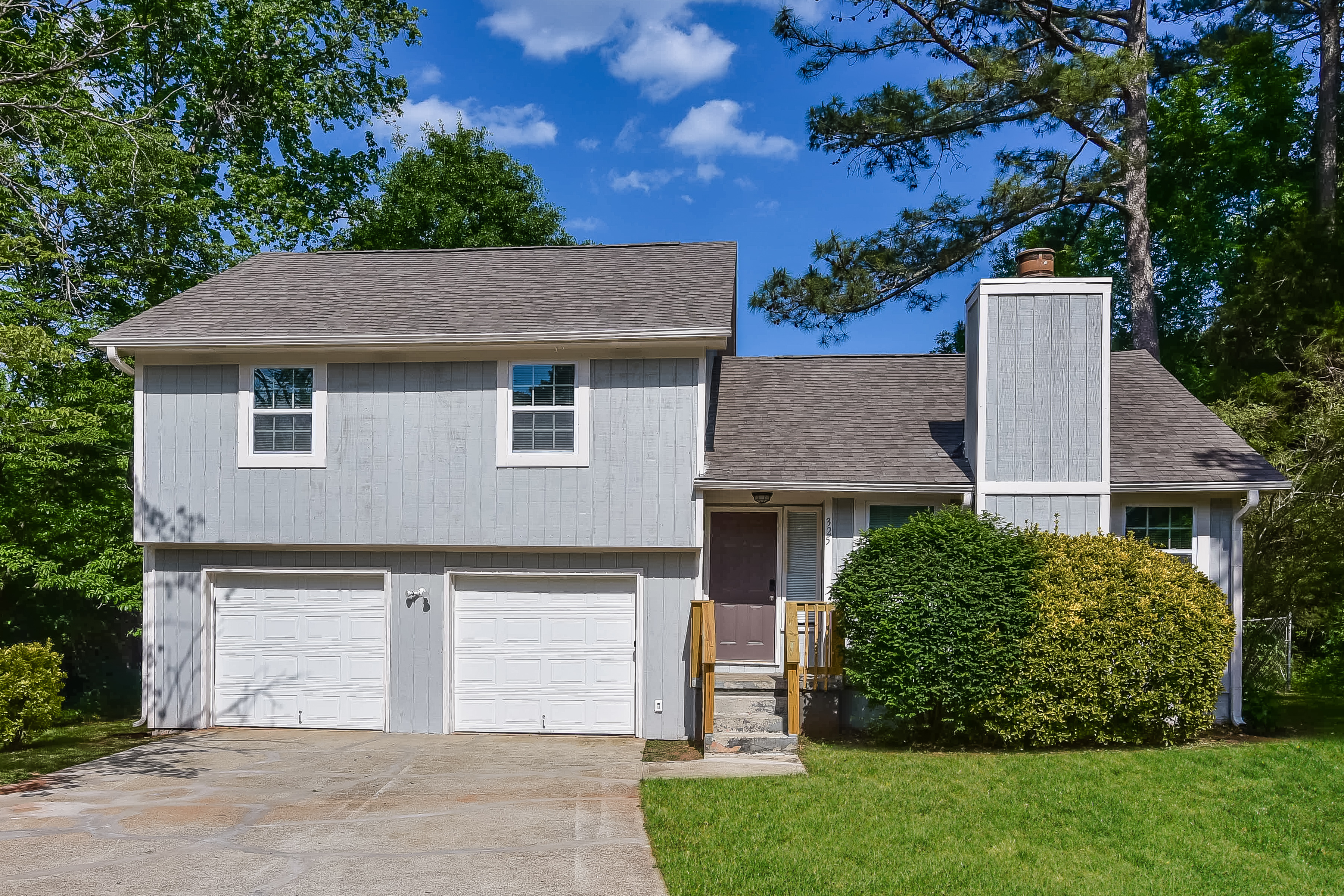 325 Morris Ct SE Conyers, GA 30094